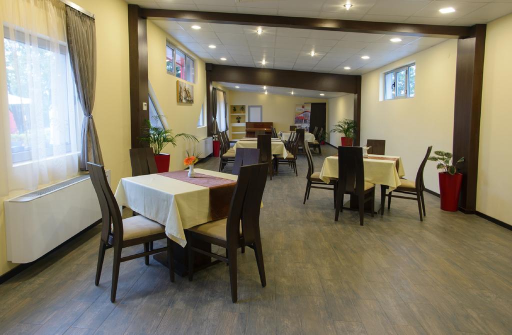 Teodora Palace Hotel Русе Екстер'єр фото