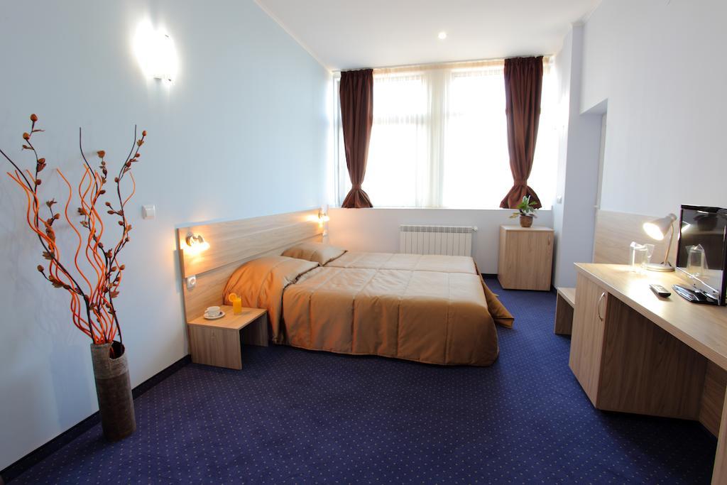 Teodora Palace Hotel Русе Номер фото